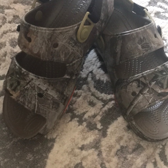 Men crocs  Camouflage Sandals - Picture 4 of 10